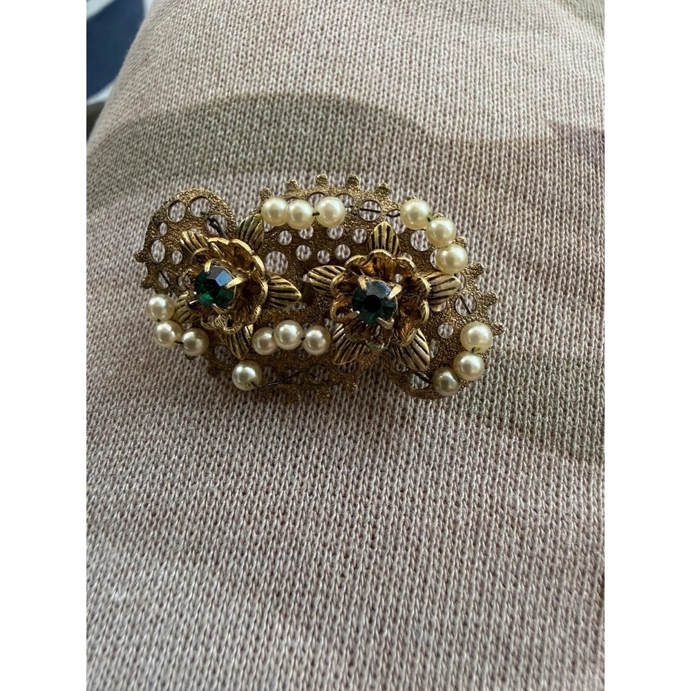 Vintage Gold Tone Faux Pearl Green Rhinestone Floral Filigree‎ Brooch Pin Mid